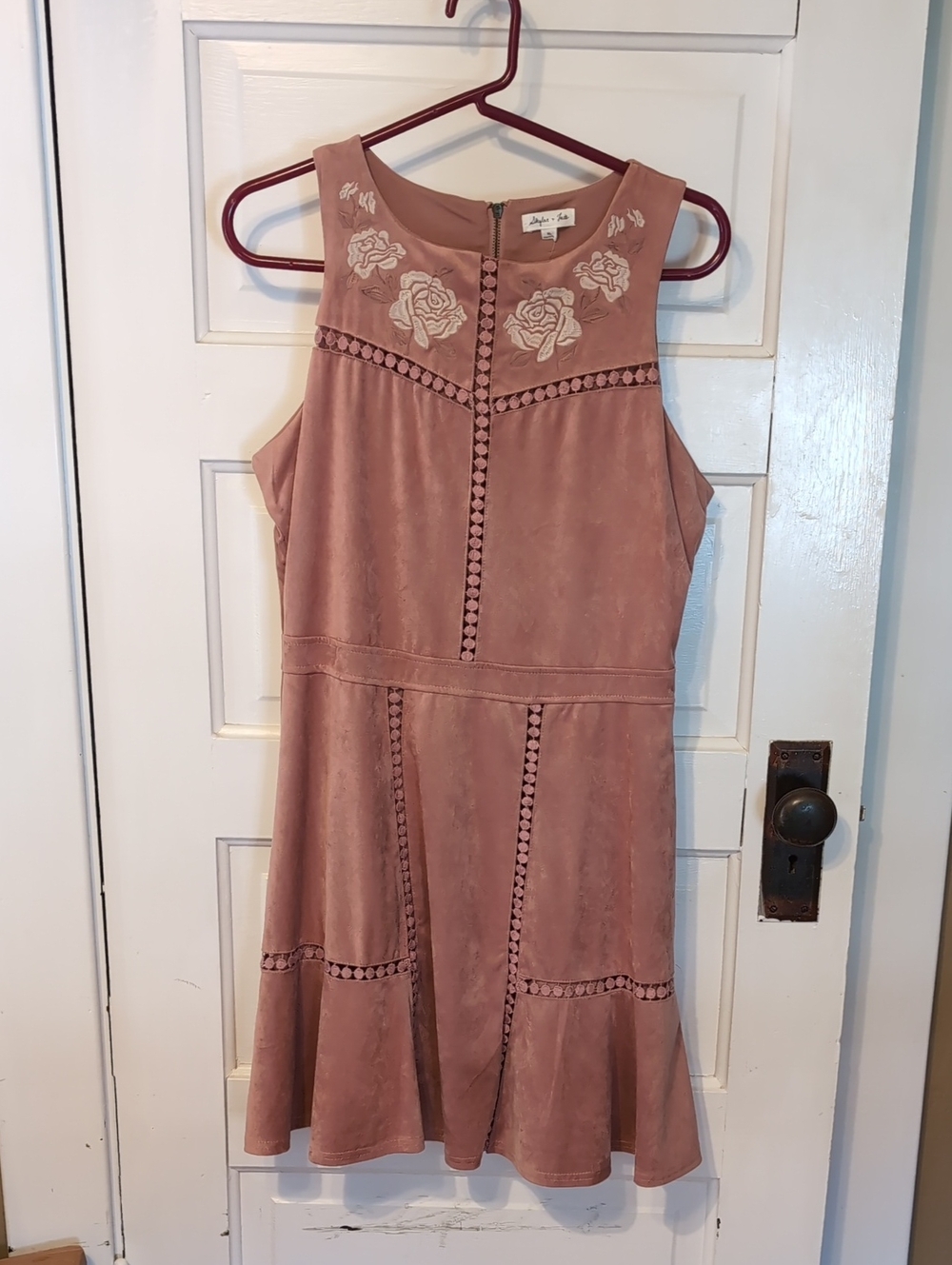 Dusty Rose Embroidered Sleeveless Dress Skylar &Jade XL Juniors